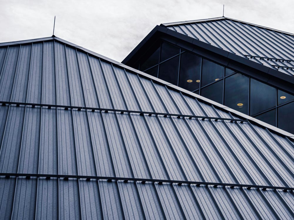 Avenir-metal-toiture-mettalique-entreprise-lycee-gymnase